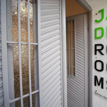 Jaderooms Eğri
